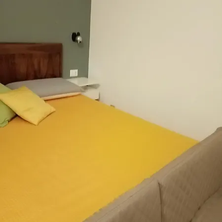 Апартаменты Residenza Casa Nel Verde Ламеция-Терме