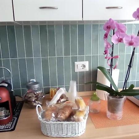 Residenza Casa Nel Verde * Ламеция-Терме